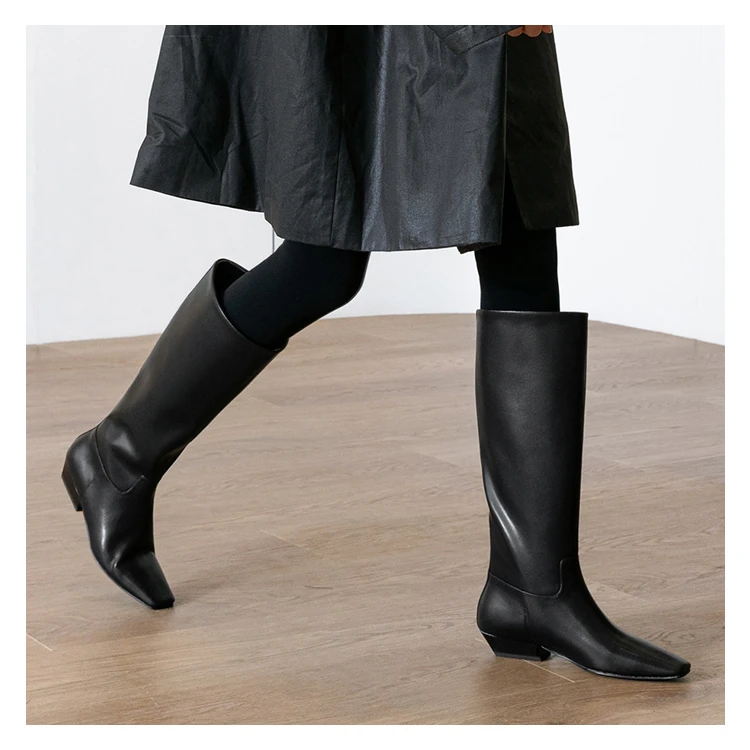 【YICHEN易臣】时尚百搭大筒围靴子女长筒靴真皮粗跟高筒骑士靴长靴