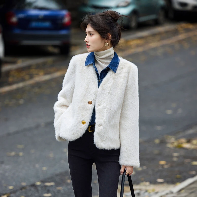 苏醒的乐园2024年秋冬季时尚气质外套SXPC24025