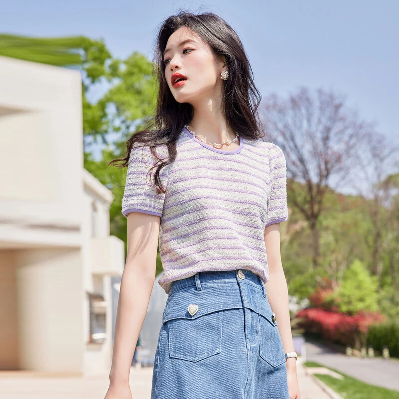 苏醒的乐园2023年夏季新款时尚气质短恤SXT23034