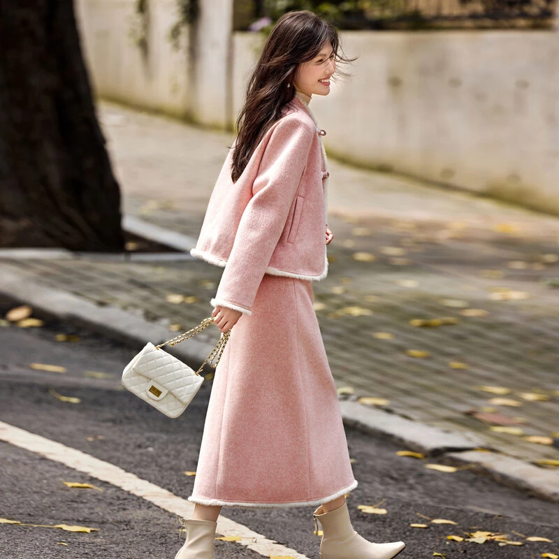 时尚气质羽绒服SXYRF24030