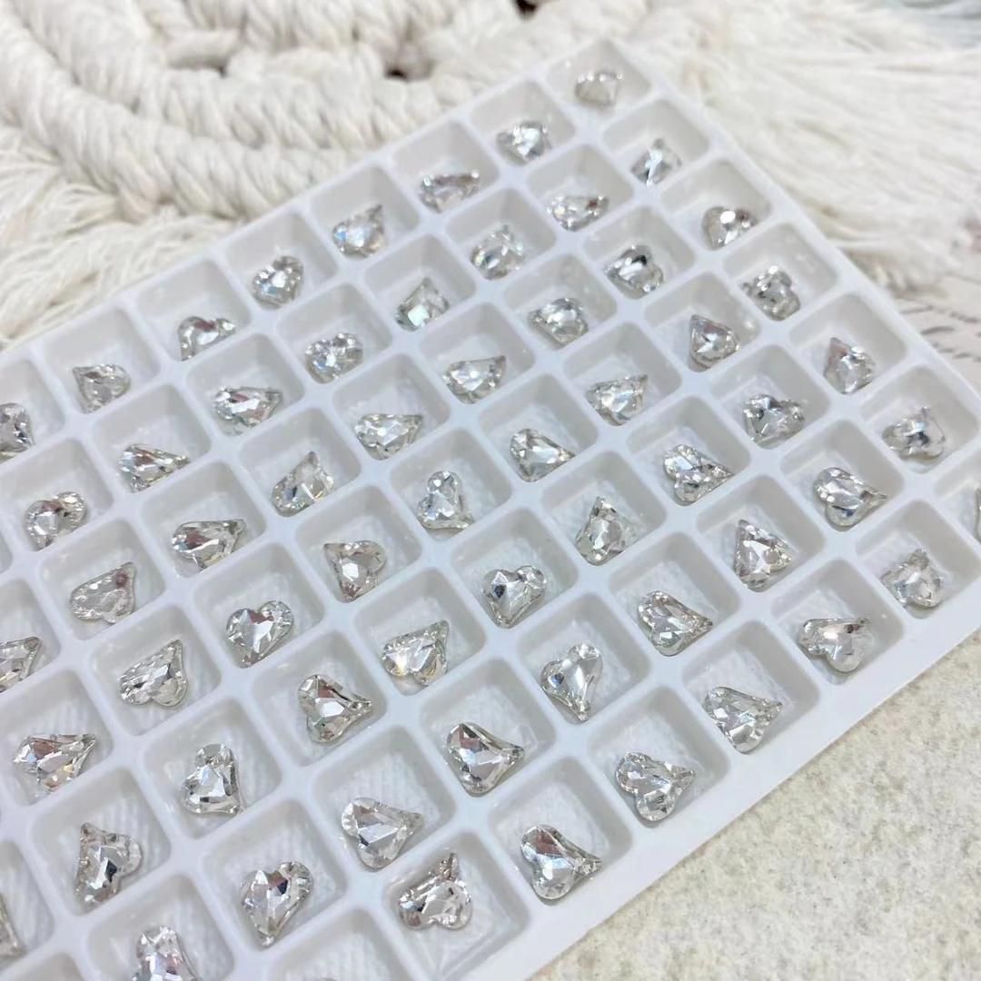 （20颗）春柚美甲网红新款迷你mini小号透白歪心美甲钻饰品6*7mm