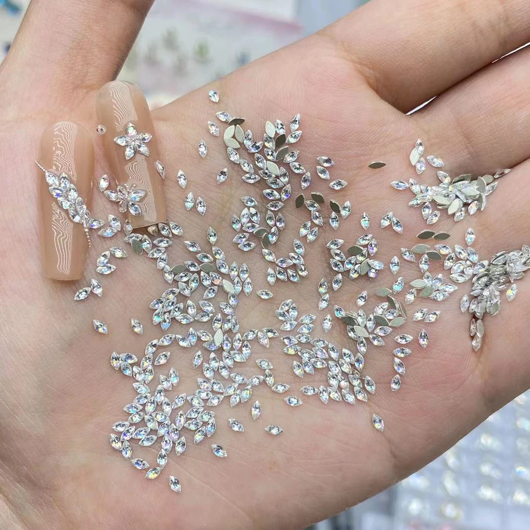 春柚美甲饰品5A锆石平底透白色迷你马眼锆石玫瑰切美甲钻1.5*3mm