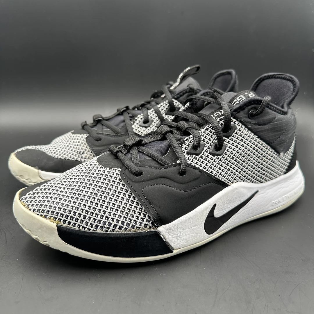 （44.5码）耐克Nike PG3篮球鞋/黑白/90新瑕疵鞋/需换底