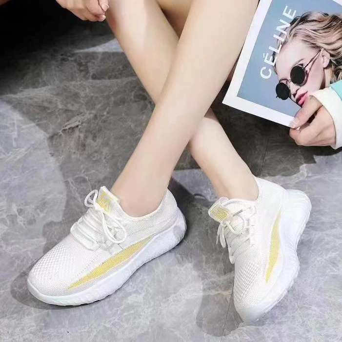 磁能震动鞋女款 软底防滑透气飞织面运动鞋春秋款健康鞋