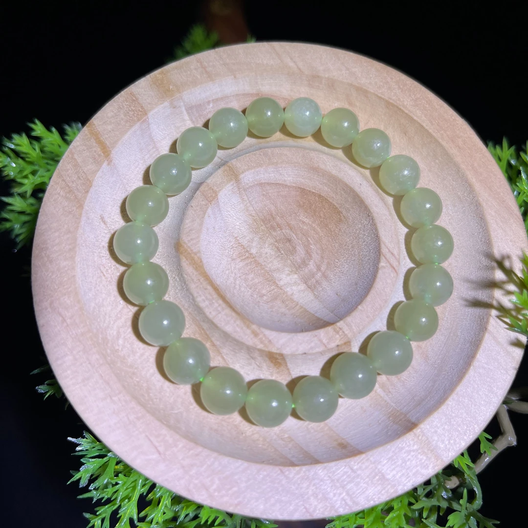 单圈和田玉卡8MM冰透葡萄肉绿色素圈轻奢多样性玉手串HY1521269