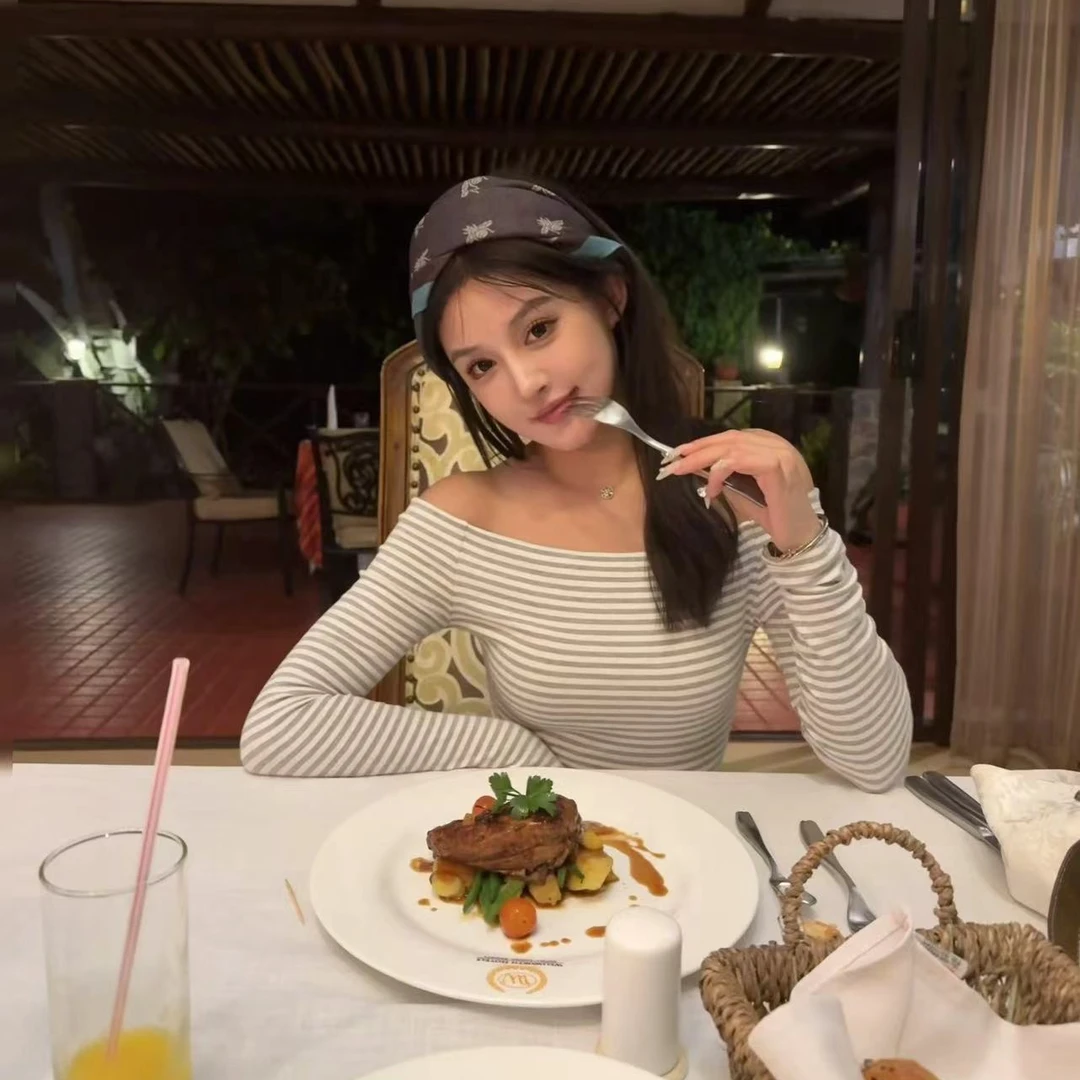 【NO退NO换】琴琴MIKA&曼哈顿秋日2024高端线私服定制套装