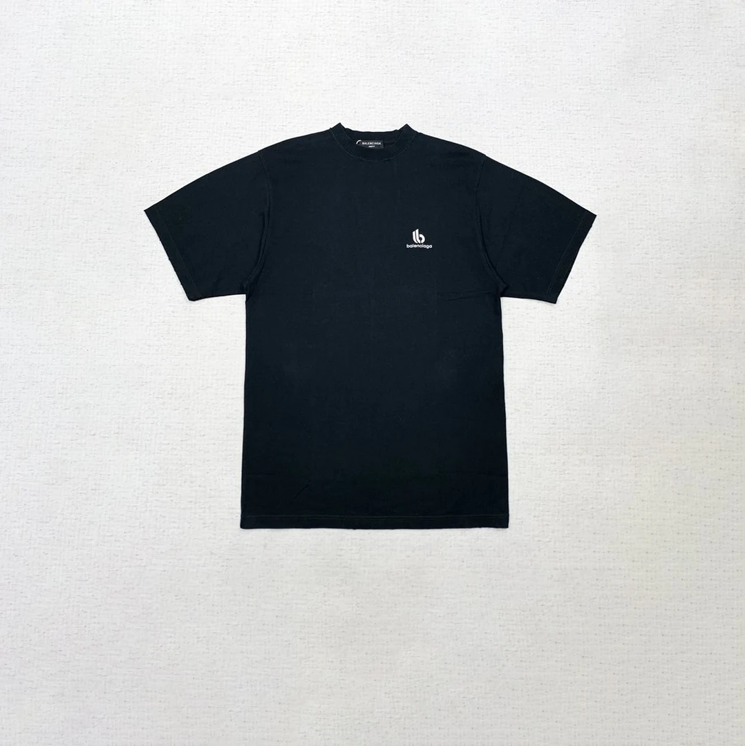 全新未使用  BALENCIAGA 巴黎世家 经典小logo短袖2码编码xb3326