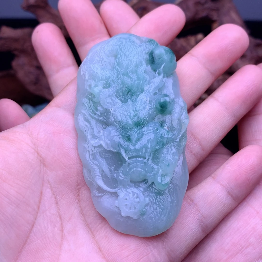 定制翡翠未镶嵌重**士龙牌