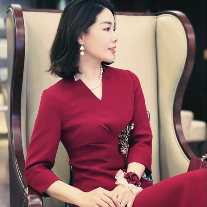 Y-喜妈妈喜婆婆米切定制礼服推荐时尚腰花气质复古中式晚礼服