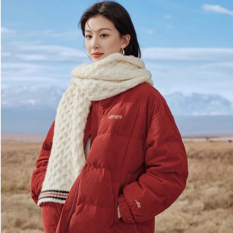 【熊抱羽绒服】茵曼冬季鸭绒灯芯绒短款羽绒服落肩过年新衣服一套