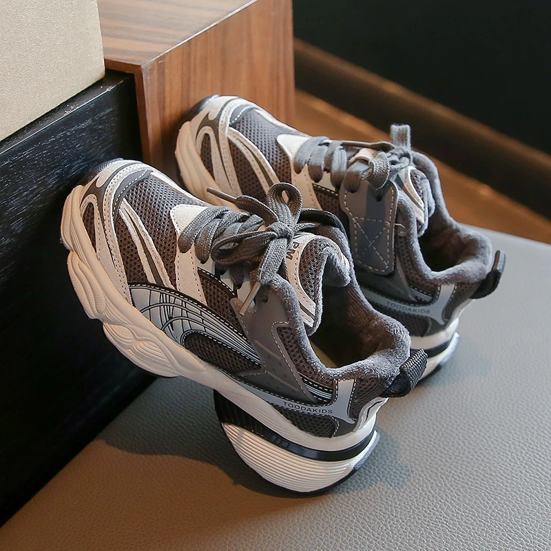 2024冬儿童运动鞋洋气时尚百搭老爹鞋透气保暖鞋轻便防滑小众潮款