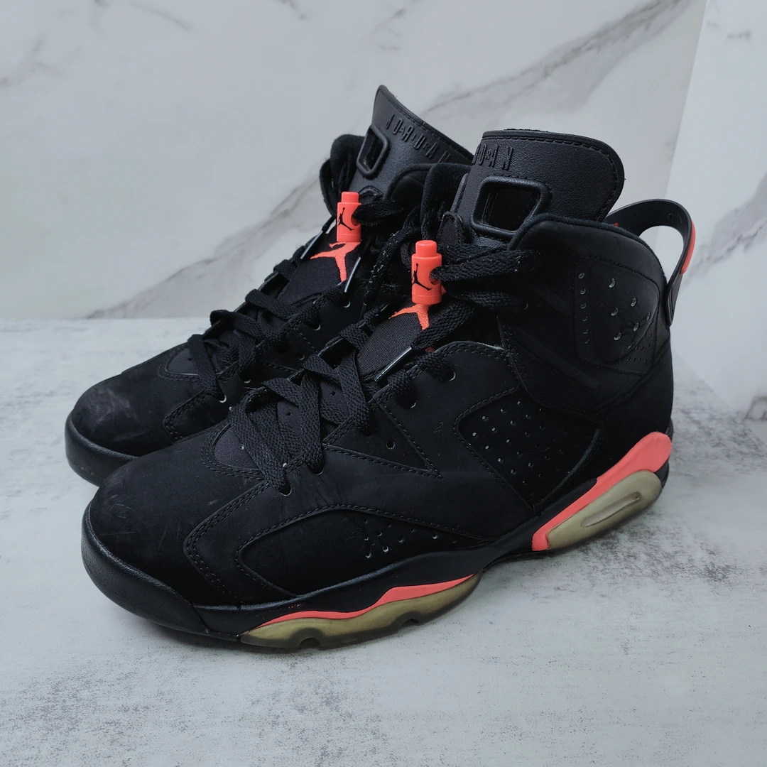 42.5码 AJ6黑红 低帮复古篮球鞋 384664-023 9新