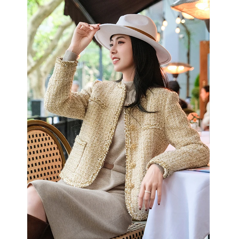 谭飞金“宴”小香外套“拥有不可忽视的华美”绵羊毛混纺 短箱型