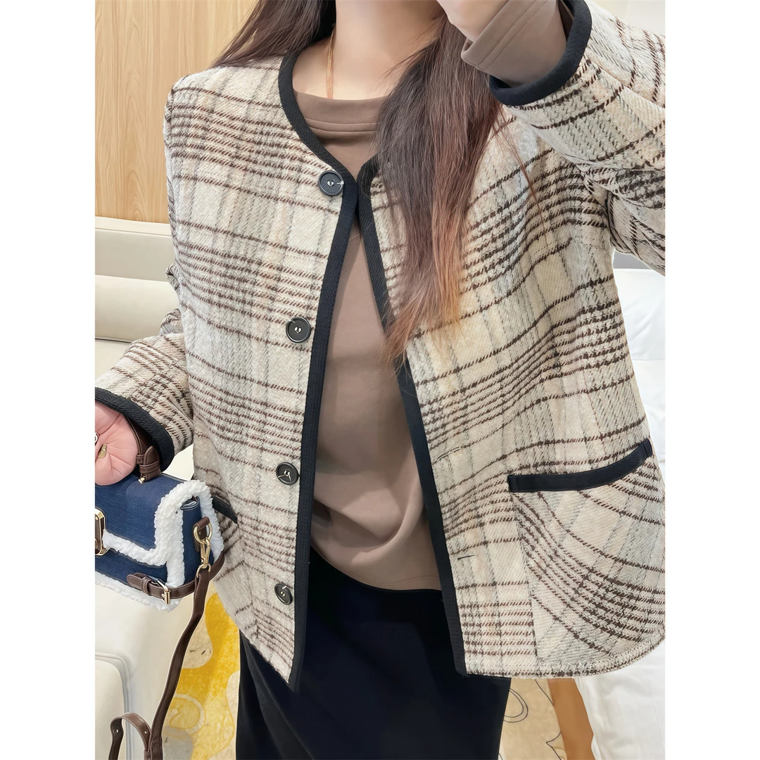 断码捡漏~榛果巧棕 / 气质小香风格纹夹棉呢外套12612花契200斤