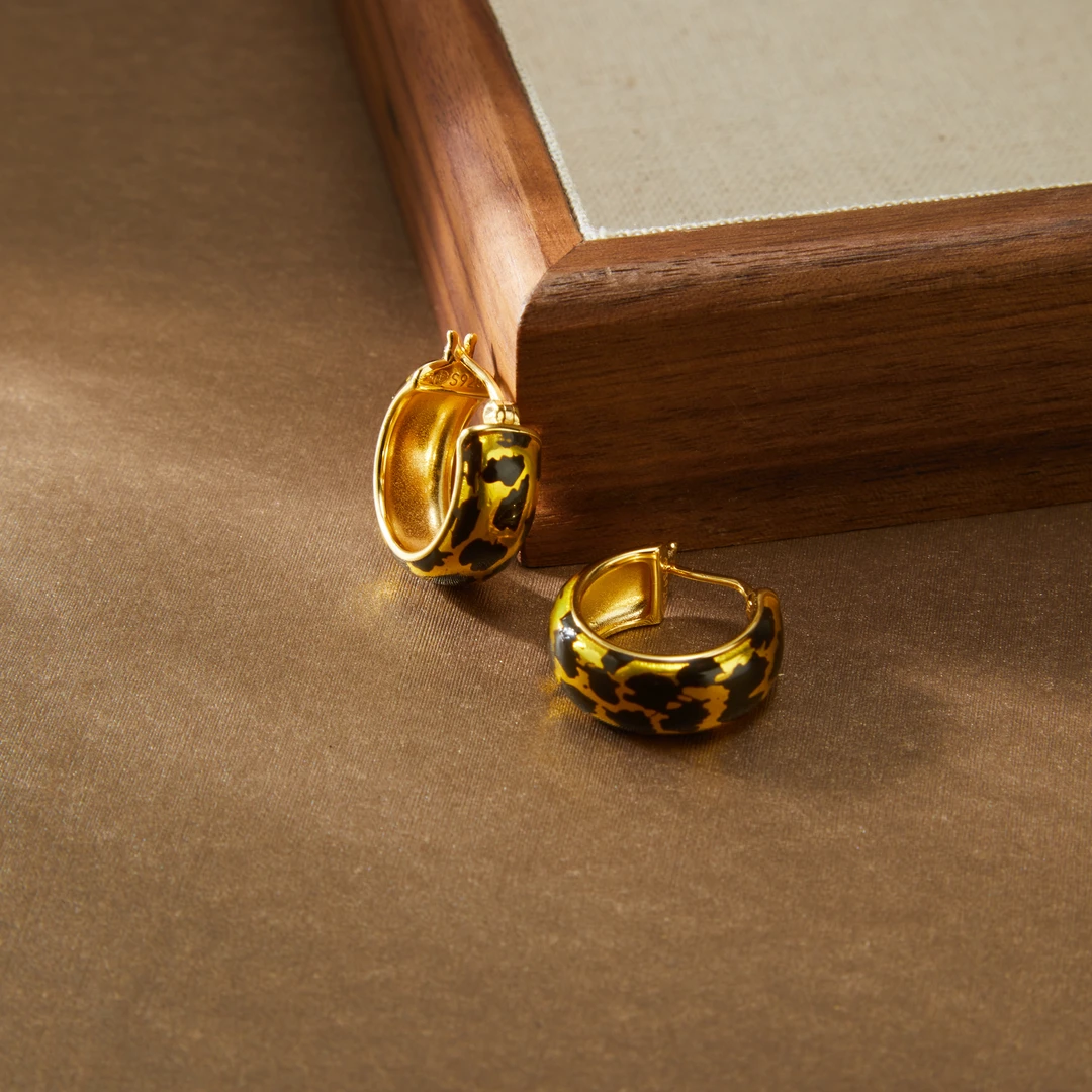 925银耳饰 梁雅帝新品【复古C圈金钱豹】设计款气质时尚纯银耳饰