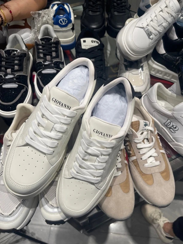 断码款休闲鞋下单记得备注