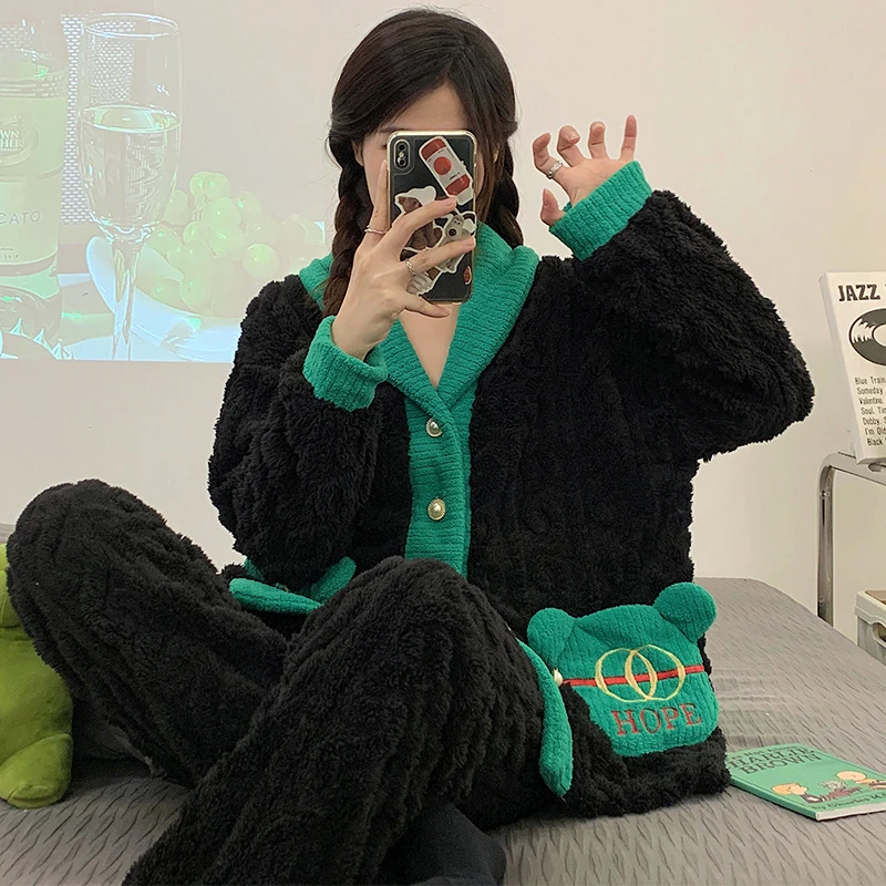 淘挚爱冬季款珊瑚绒V领宽松长袖长裤加绒套装睡衣女家居服HC003