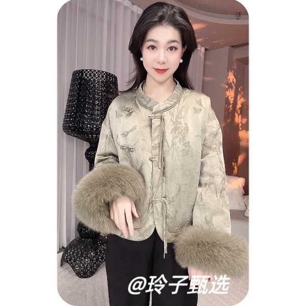 （狐狸毛羽绒服）新中式国风轻奢盘扣冬季时尚气质复古保暖羽绒服女