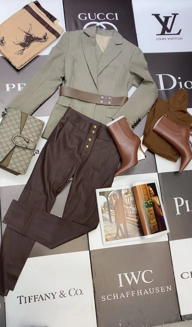 设计师品牌 后开衩羊毛外套