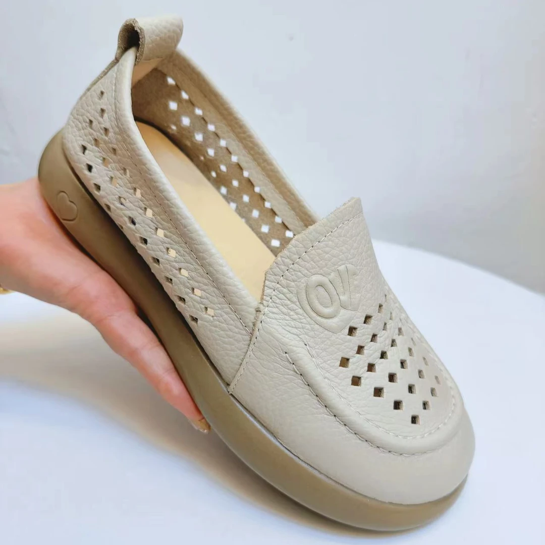 2024新款女士舒适头层真皮夏季时尚平底洞洞鞋