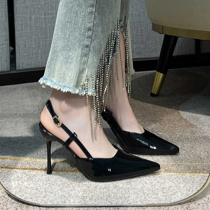 2024年夏季新款尖头杏色高跟鞋女细跟性感黑色后空凉鞋女气质单鞋