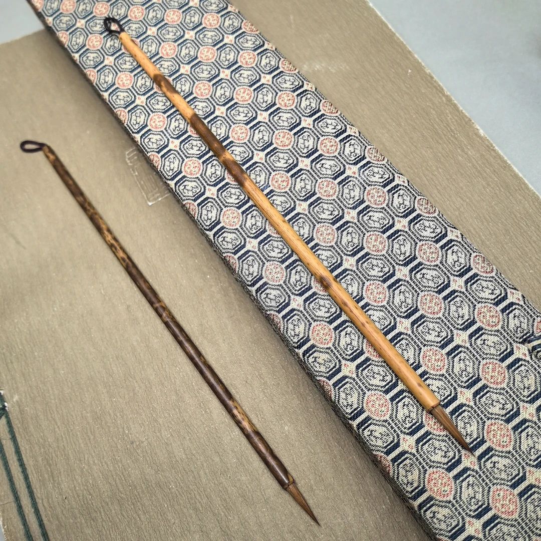 狼毫勾线笔 出锋2.0厘米 口径0.3厘米 小楷勾线落款画画