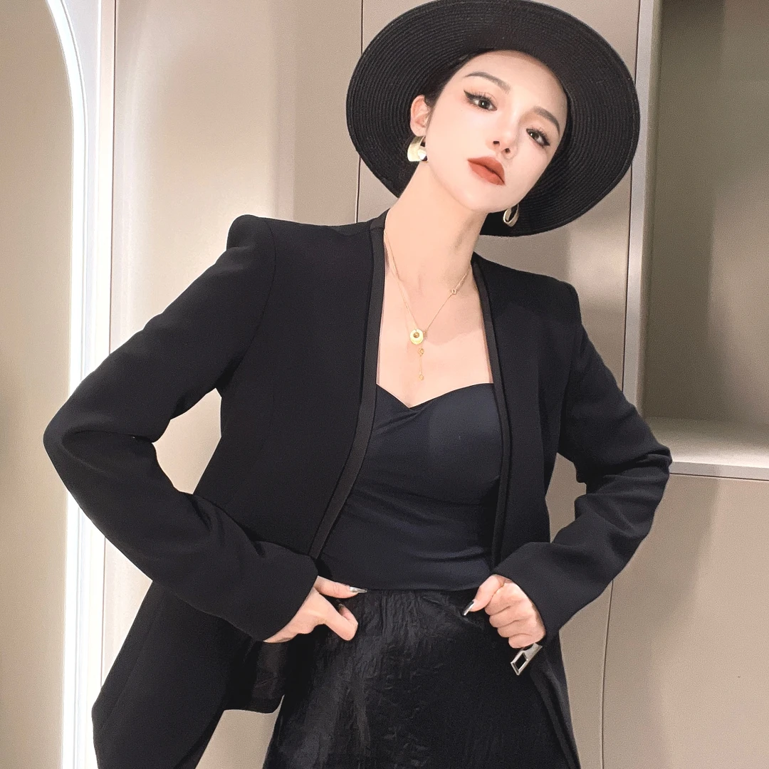 深圳高端西装立体设计修身显瘦气质高贵小外套7206