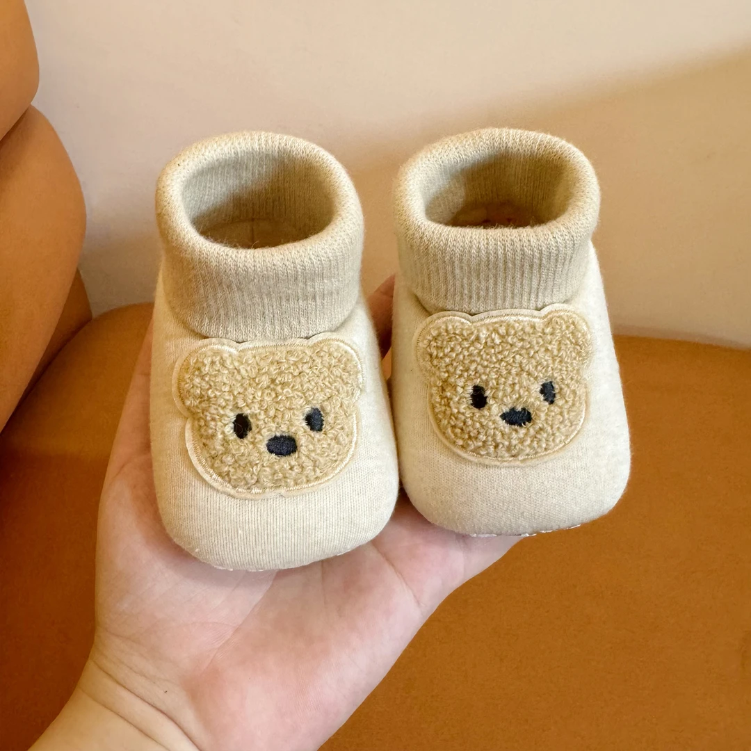 春秋季婴儿步前鞋0-1岁3-6-9个月男女宝宝软底学步新生不掉布鞋袜