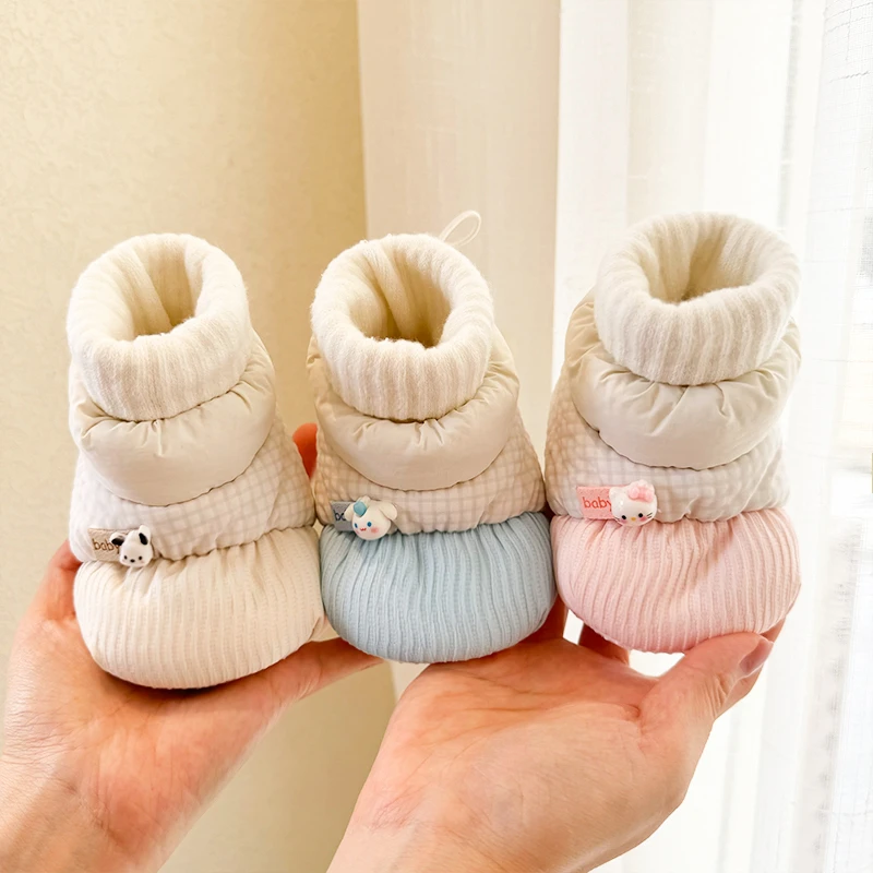 婴儿鞋0-6个月秋冬季加绒加厚软底男女宝宝学步鞋袜子鞋1岁不掉3