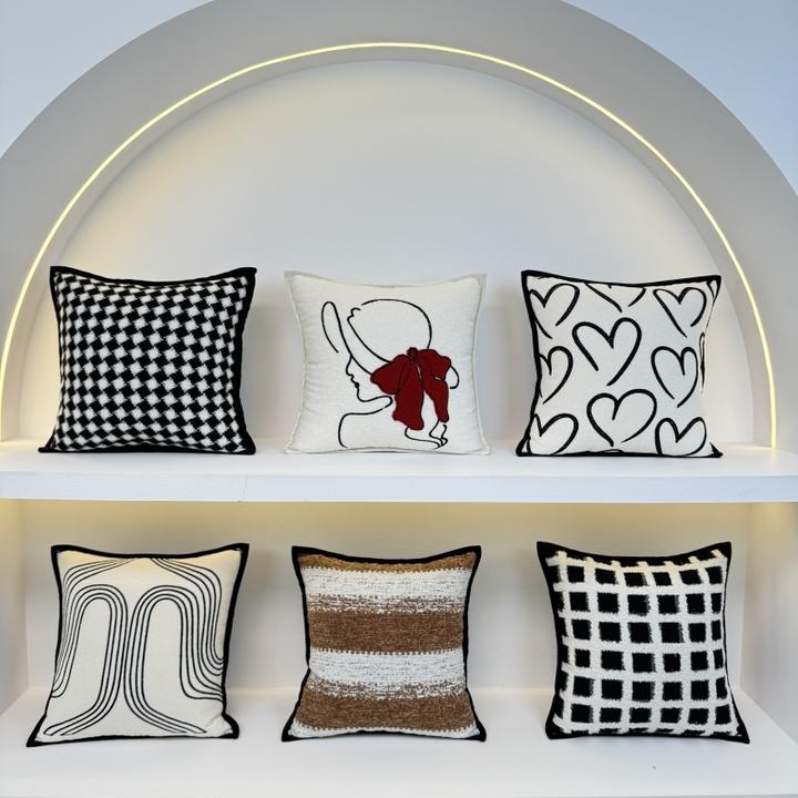 沙发抱枕床头靠垫 现代简约方形含芯靠枕 黑白色