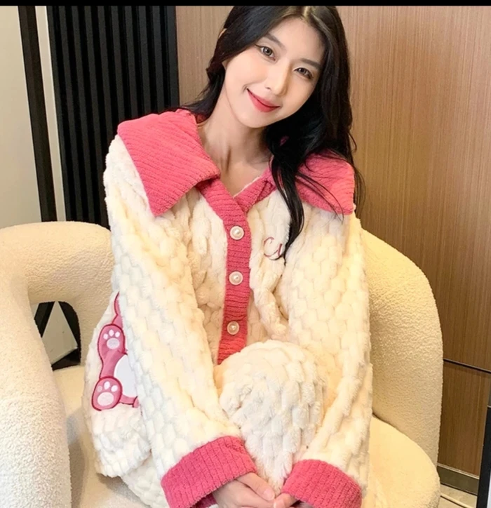 YT草莓熊甜美可爱加绒加厚睡衣套装女冬季时尚宽松家居服两件套
