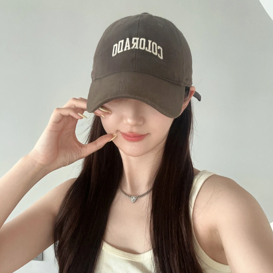 句雅服饰配件经典复古百搭显脸小软顶大头围C标字母刺绣