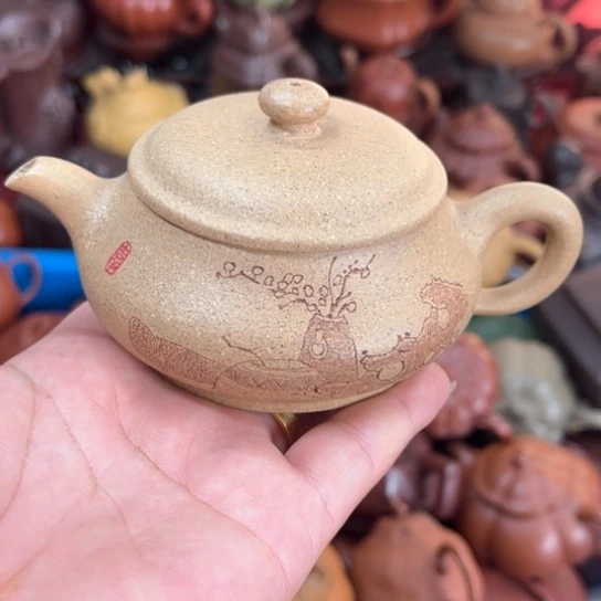 紫砂茶壶瑕疵…………………………