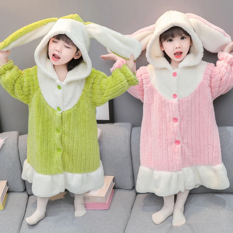 女童冬季可穿浴巾珊瑚绒睡衣儿童法兰绒家居服秋冬季浴袍小童睡袍