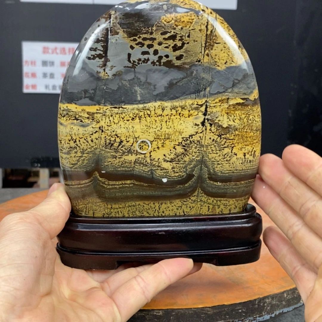 【闪购商品】石头根雕