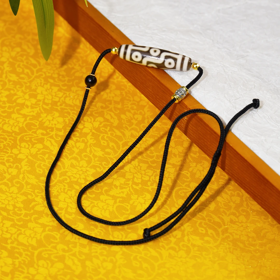 天然玛瑙牙黄折线九合金配饰手工编绳藏式简约锁骨链