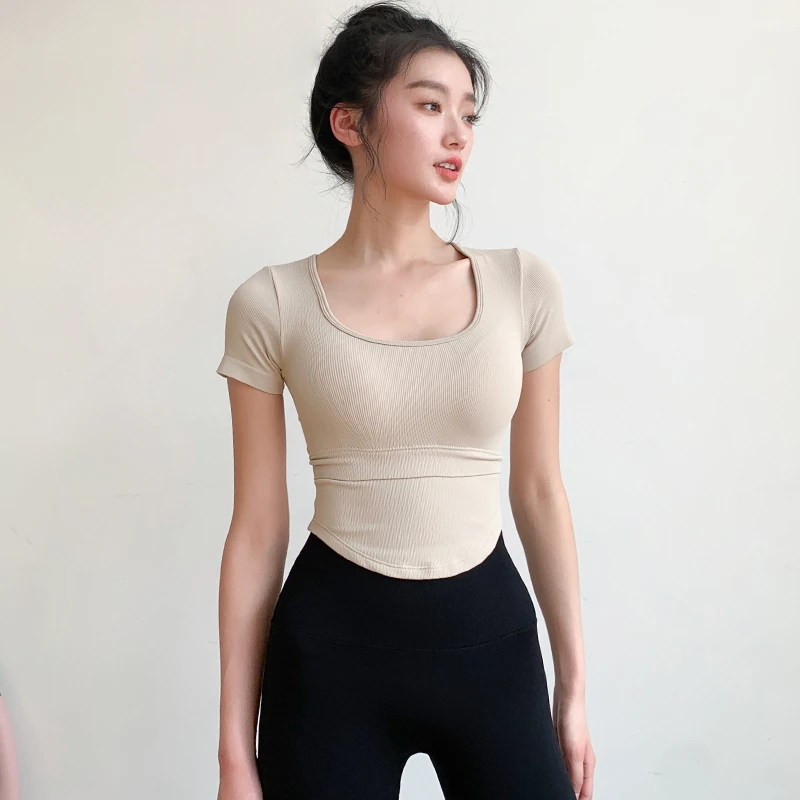运动短袖女紧身显瘦一体式胸垫瑜伽服上衣夏季训练健身房运动T恤