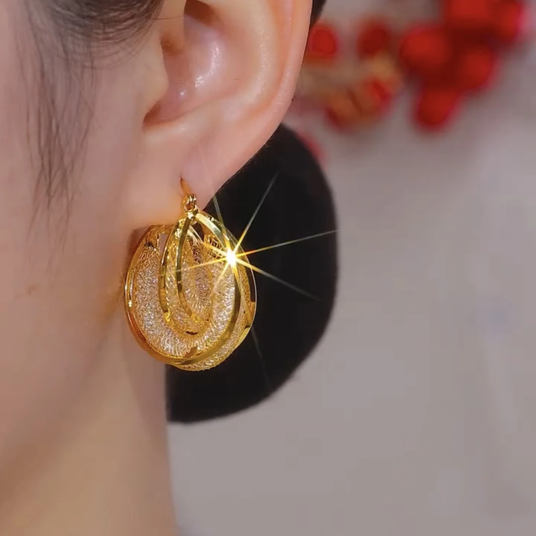 铜合金仿水晶耳饰 时尚气质耳饰高级感环环相扣精致耳环轻奢耳圈