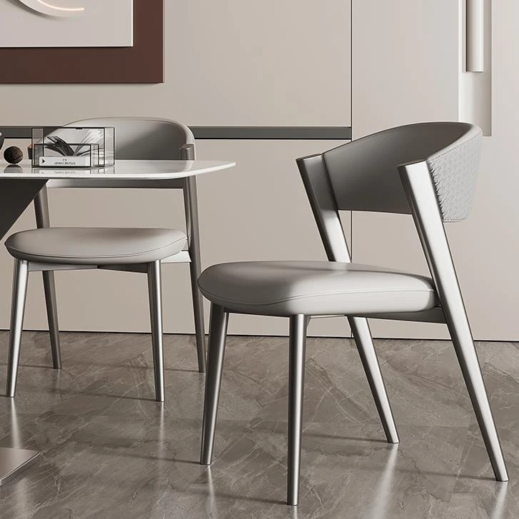 意式现代简约轻奢家用饭厅岛台酒店高端餐椅软包靠背皮革休闲桌椅