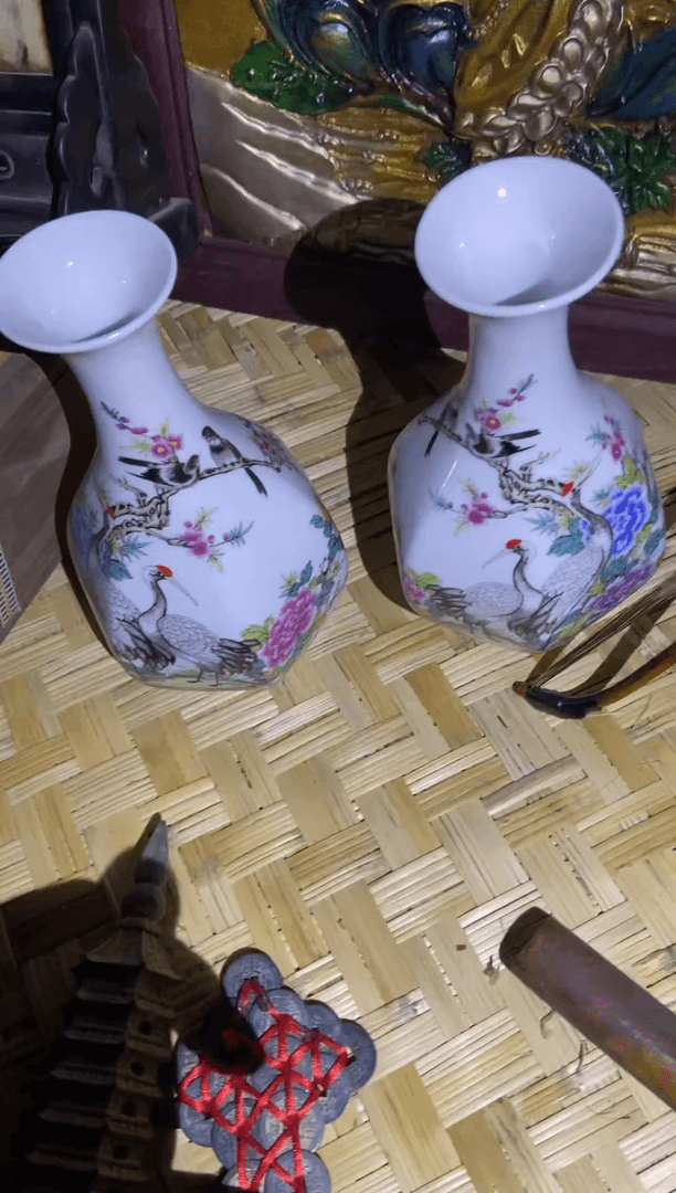 【闪购商品】骨瓷摆件05一对