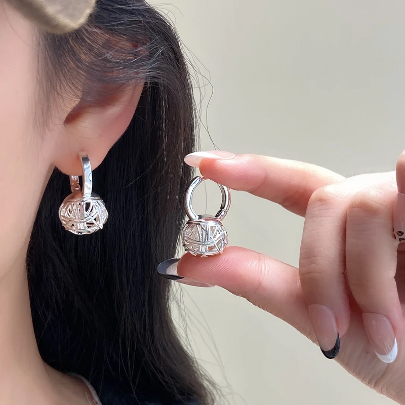 耳饰 轻奢网状球球耳扣时尚小众耳环E1018