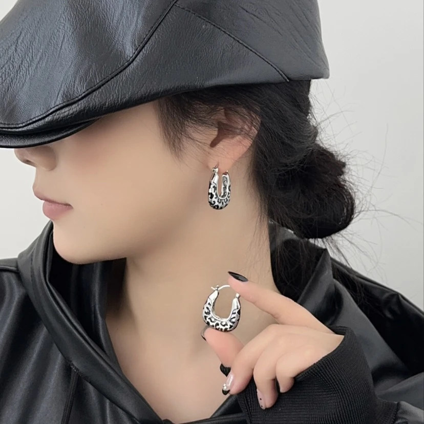 黑糖【耳饰】  暗黑系镂空时尚小众气质U型耳环E1252