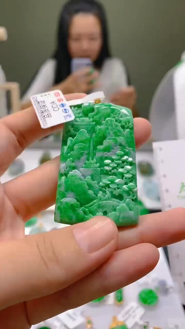 【闪购商品】翡翠颈饰18K金镶嵌新号开播全场乱卖