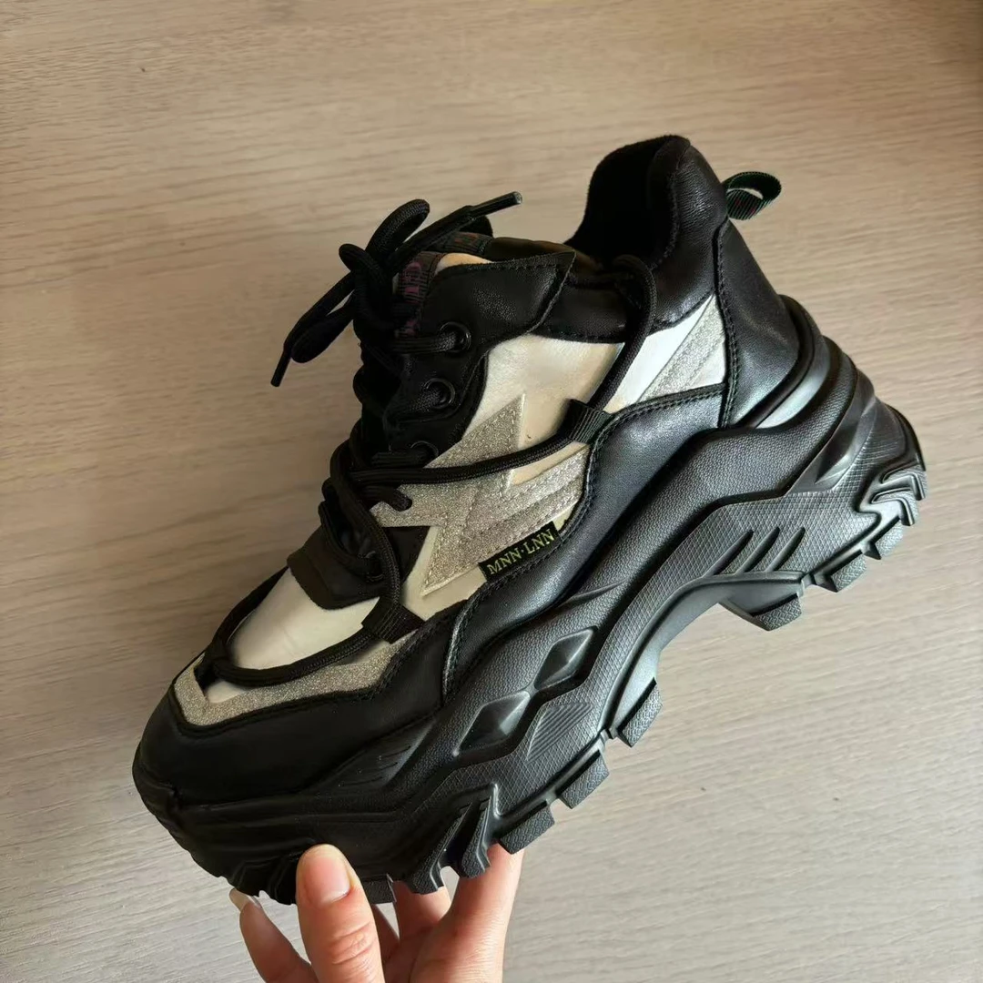 1330106B9296运动鞋B390