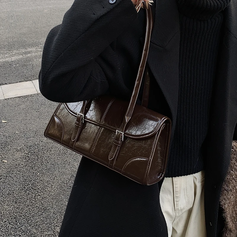 夏季质感单肩大包包女2025礼物潮时尚通勤单肩包时尚油蜡皮法棍包