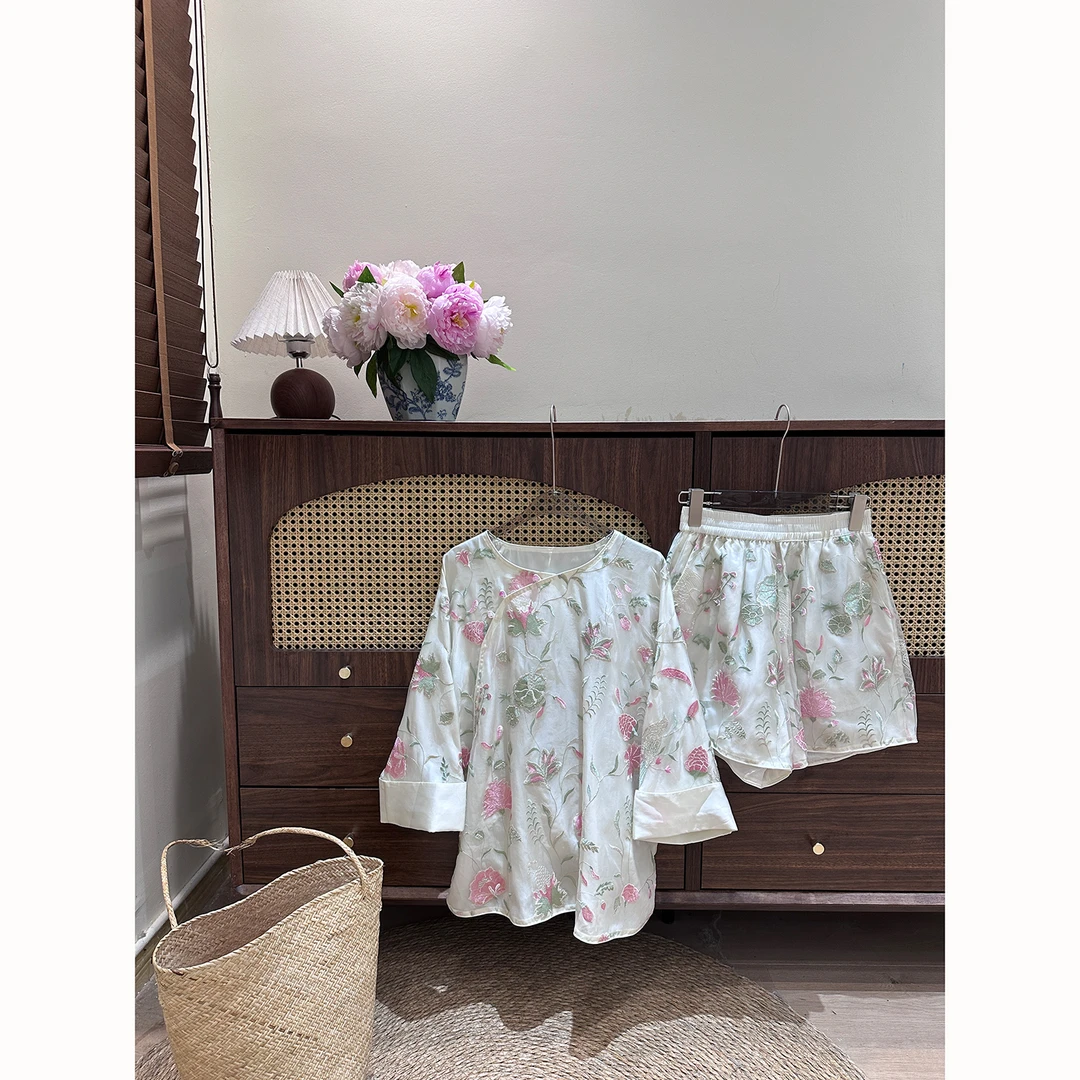 “捻花枝”新中式国风复古刺绣上衣短裤两件套女2024夏季新款