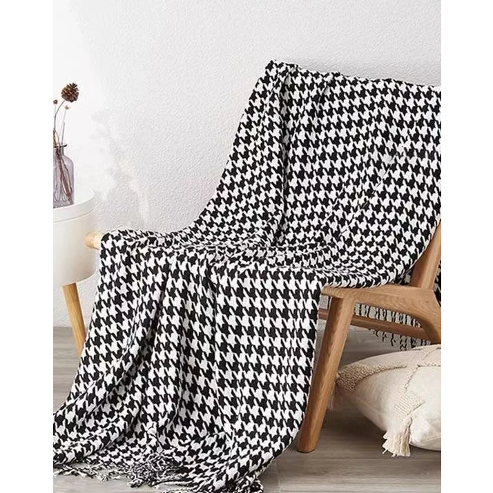 男女通用冬季保暖搭配千鸟格围巾休闲时尚