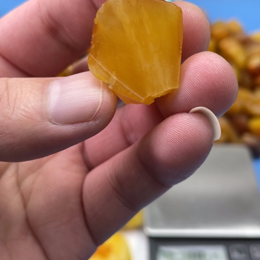 【闪购商品】定制琥珀未镶嵌