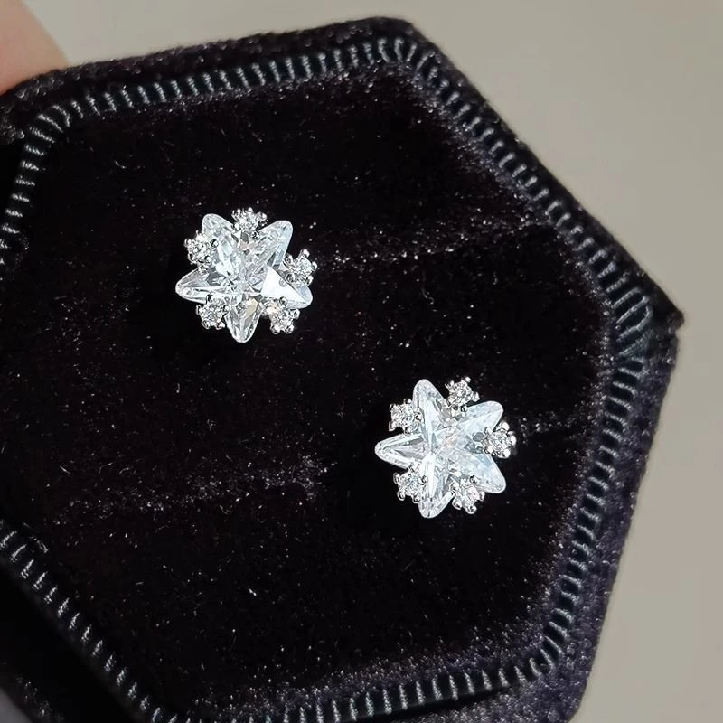 925银合成锆石耳饰 小星点超闪星星耳骨钉女纯银针养耳洞耳钉