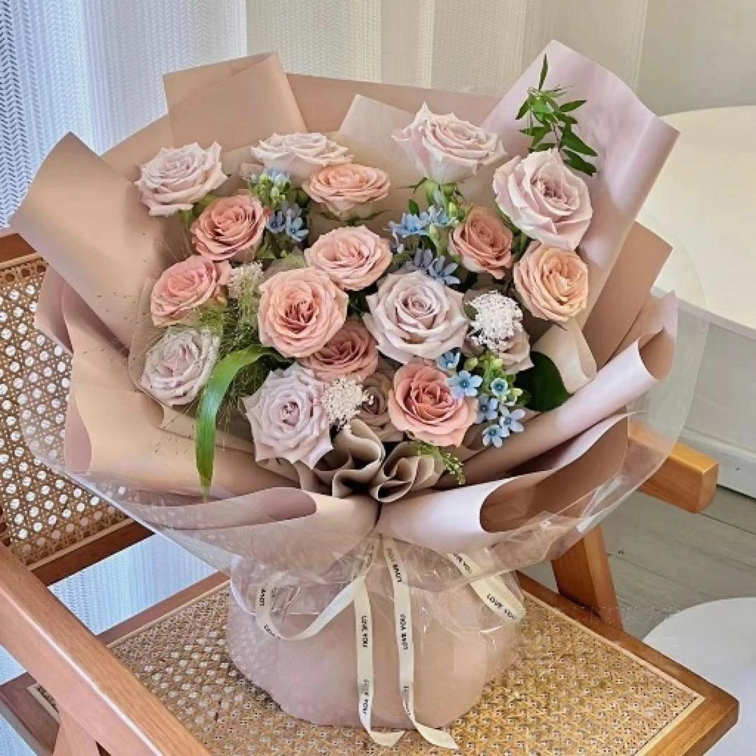 【小众混搭鲜花】-8枝曼塔玫瑰9枝卡布奇诺玫瑰混搭鲜花网红小众花束鲜花订购同城小时达配送